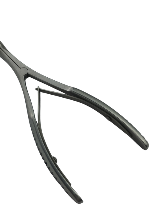 Hartmann Halle Nasal-Specula Fig. 3 For Adult . Size : 15cm